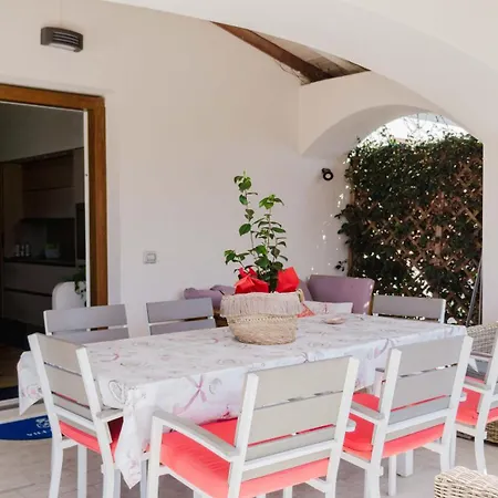 Ercole Villa *